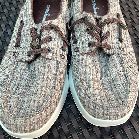 OrthoComfoot Women’s Brown Boat Shoes with Arch Support Slip on size 42. Us 11 - Picture 2 of 10